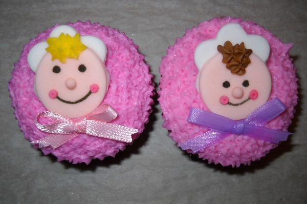 Baby faces Cupcakes